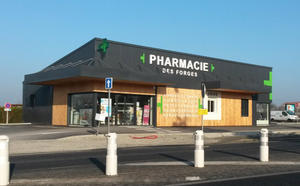 PHARMACIE-DES-FORGE-VALLET-44---ATELIER-BELENFANT-DAUBAS